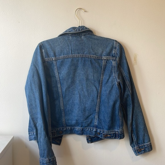 Levi’s Denim Jacket - Picture 2 of 4